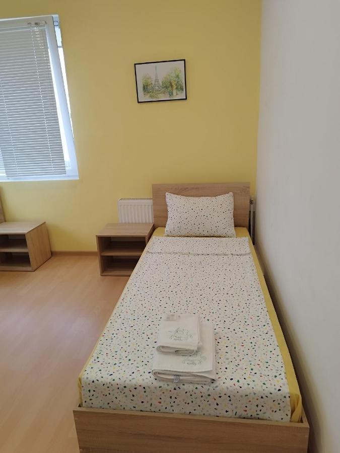 Family Hotel Kentavar 2 비알라 외부 사진